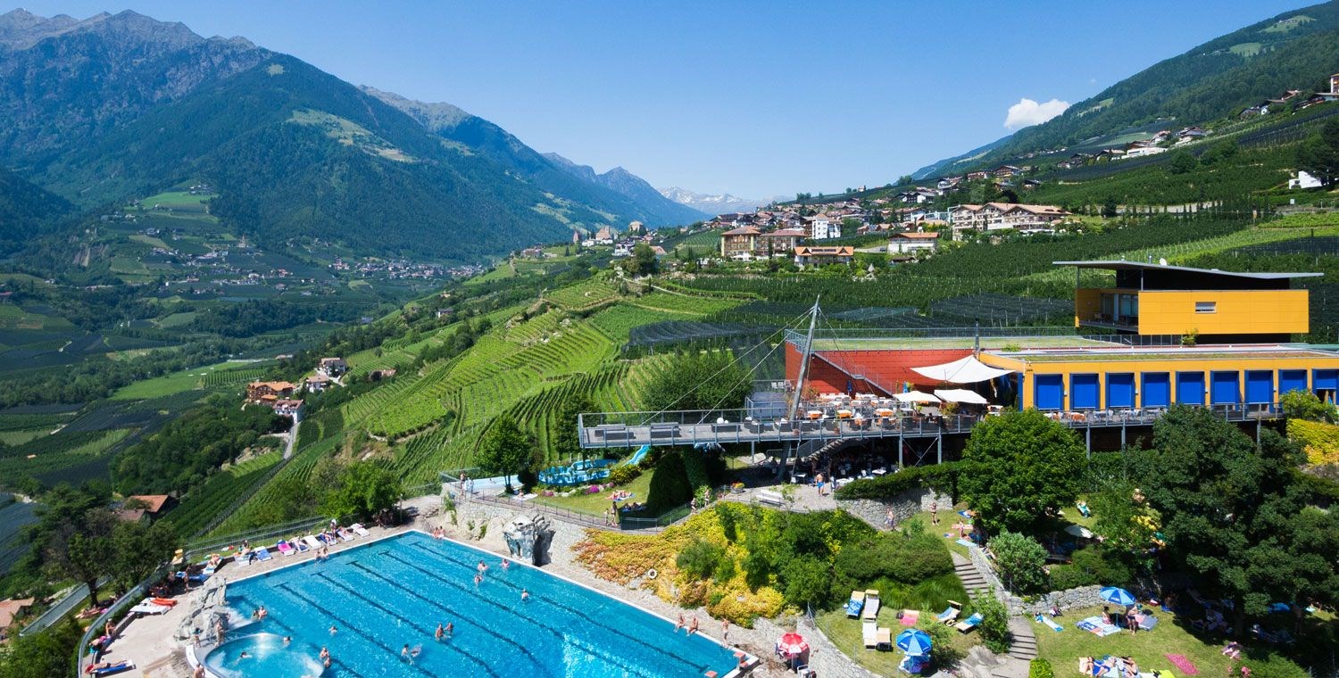 Panorama Freibad Schenna