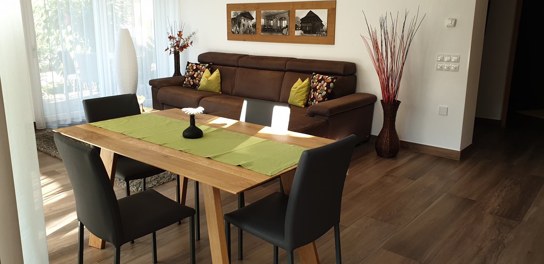 Haupthaus Appartement Typ C Gartenappartement